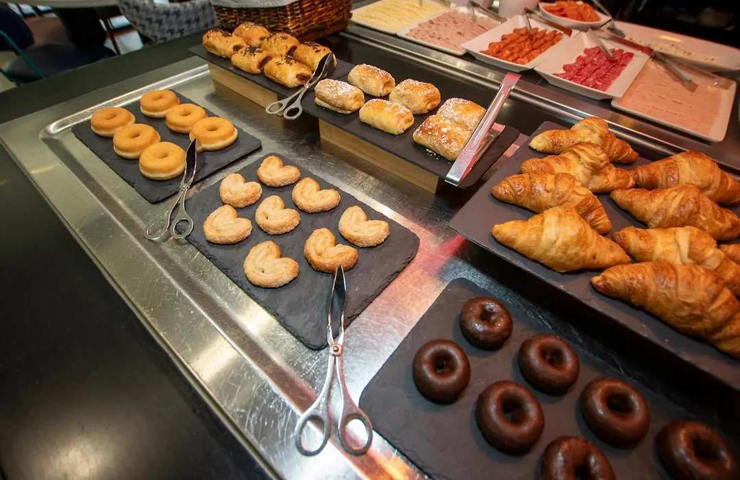Travelodge Malaga Airport-1